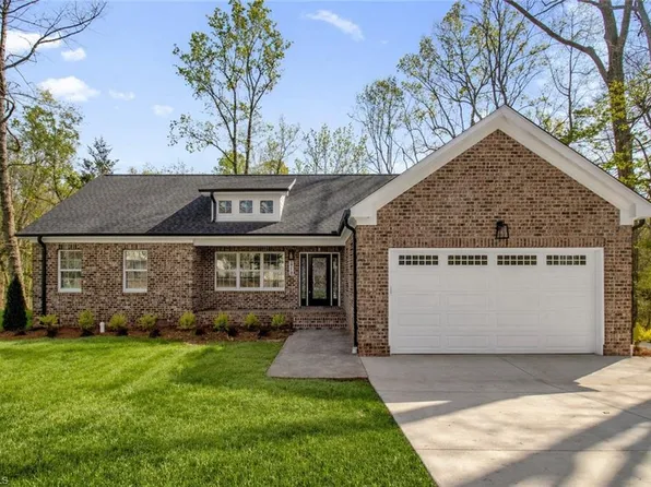 3710 Keith St, Greensboro, NC 27405