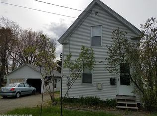 33 Locust St, Madison, ME 04950