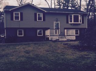 29 Forest Rd, Salisbury, MA 01952