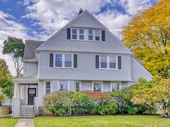 92 Corey St #2, West Roxbury, MA 02132
