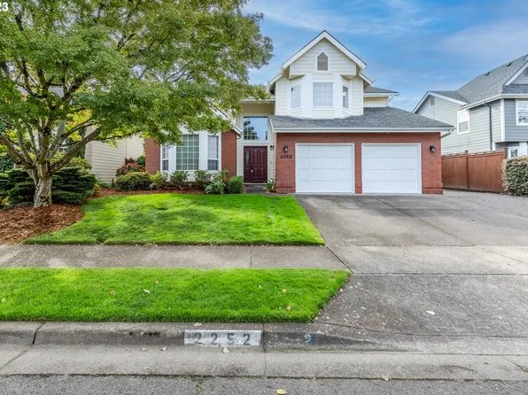 2252 Marie Ln, Eugene, OR 97408