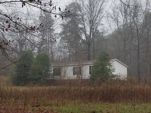 1st image of 130 Willow Creek Dr