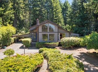 8905 71st Ave NW, Gig Harbor, WA