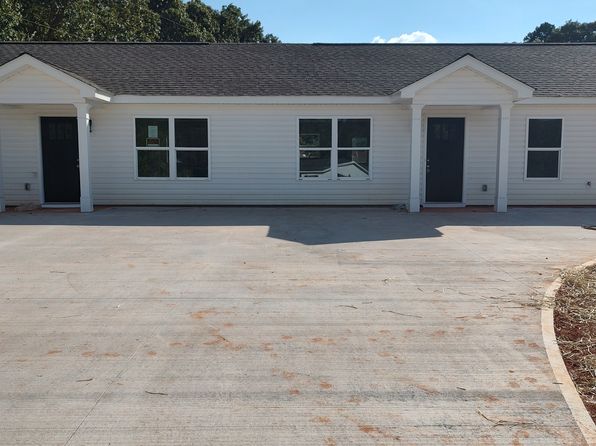 1607 N Green River Rd #A