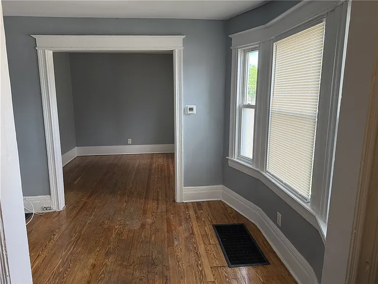 161 S Union St — Photo 2