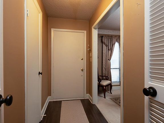 4th image of 4395 Cedar Park Dr