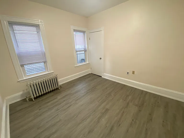 33 Everett Ave #1 — Photo 19