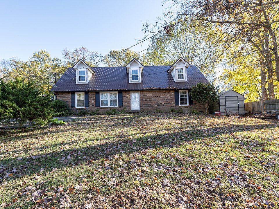 1st image of 136 Mossland Dr