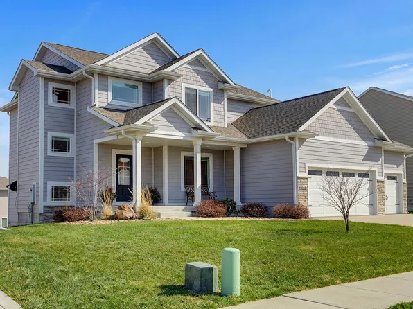 5312 Rowling Dr, Ames, IA 50010