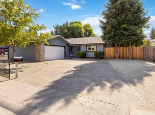 6548 Indian River Dr, Citrus Heights, CA 95621