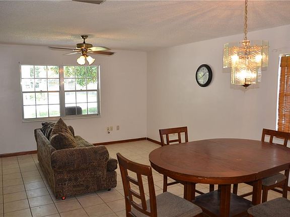 3rd image of 1414 Verona St
