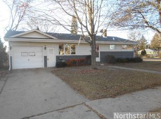 1540 Conway St, Saint Paul, MN 55106