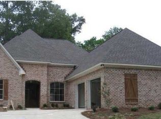 8 Gallaghers Pass, Ridgeland, MS 39157