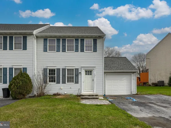131 Sherfield Ct, Elizabethtown, PA 17022