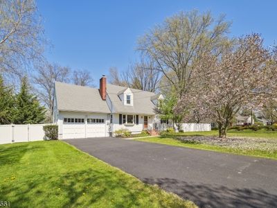 14 Cortelyous Ln, Somerset, NJ, 08873