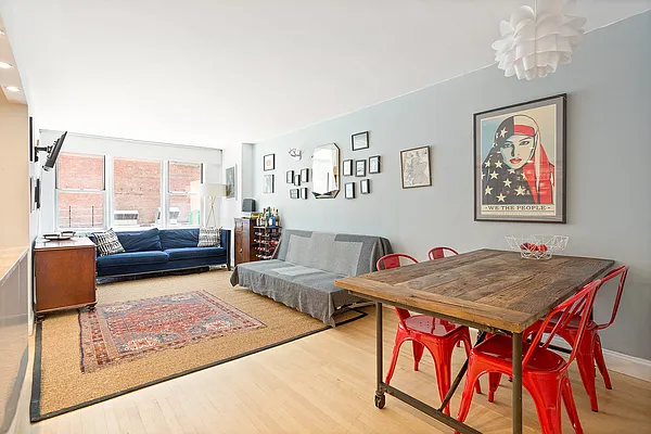 Rented by BLU Real Estate | media 9