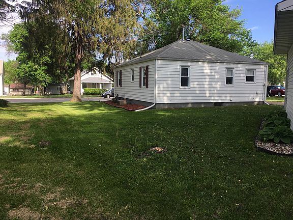 Side and backyard