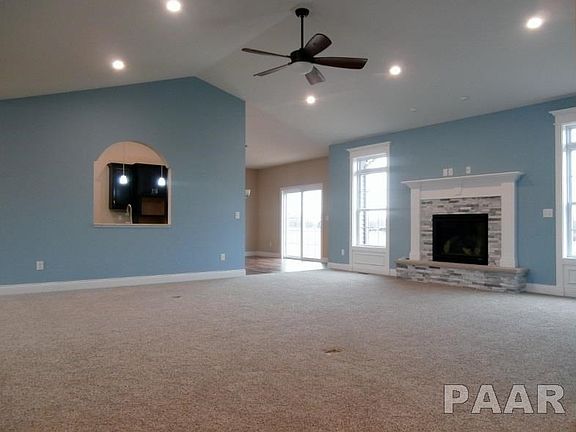3rd image of 6004 W Sunflower Dr
