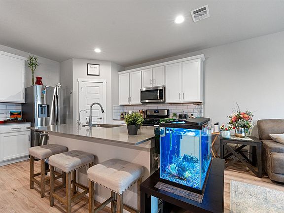 5th image of 7506 Victoria Brook Trce