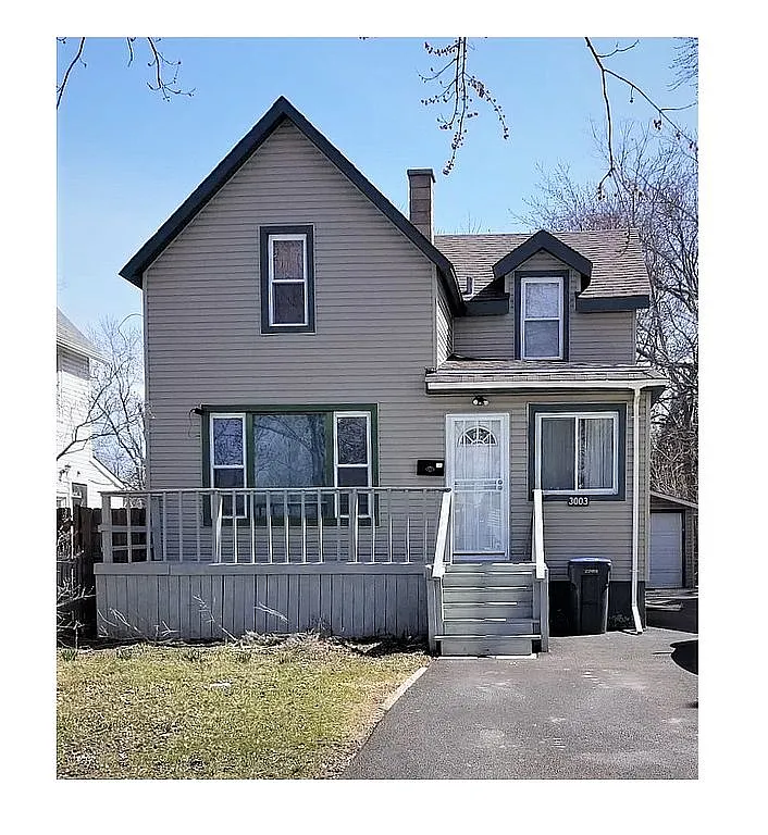 3003 Ezra Ave photo 1