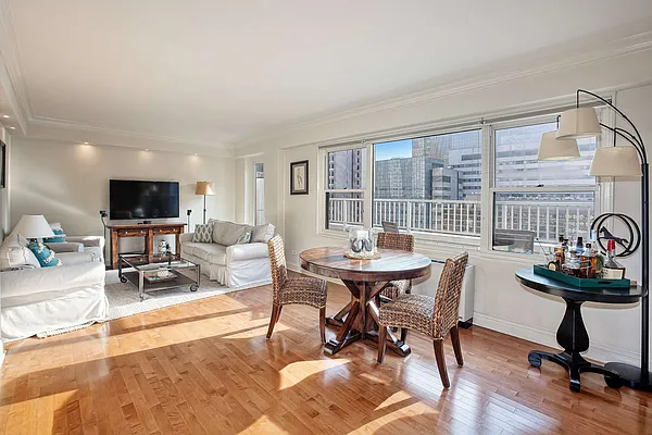 Sold by Compass | media 1