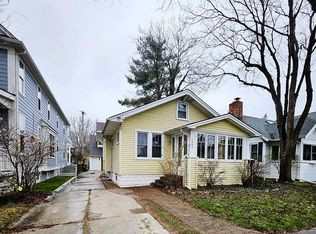 1208 Emmons Ave, Birmingham, MI 48009