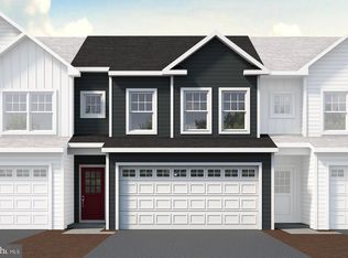 104 Dolomite Dr, Port Matilda, PA 16870