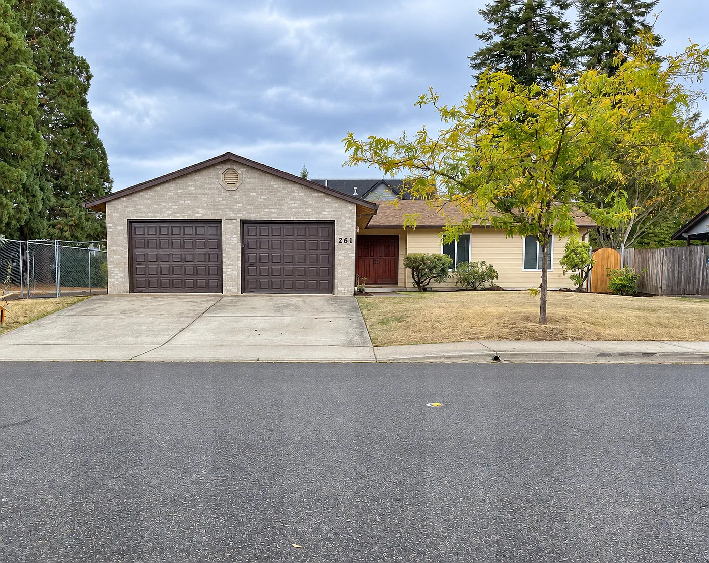 NE 37th Ave, Hillsboro — Photo 1