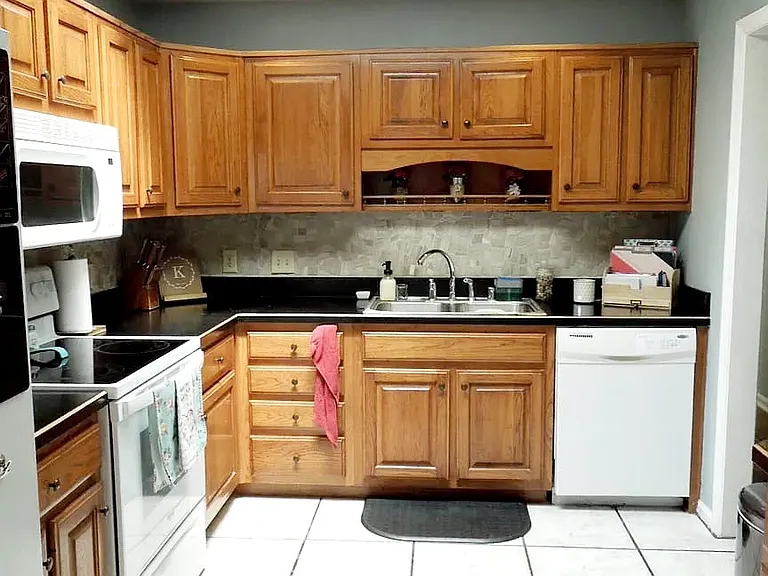 1003 River Bend Rd — Photo 10