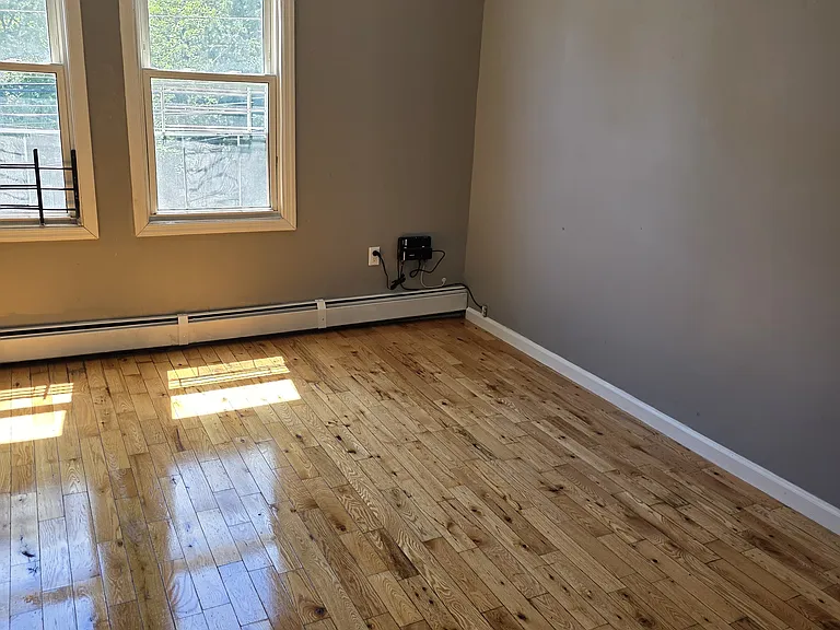 275 Ellis Ave #3 — Photo 5