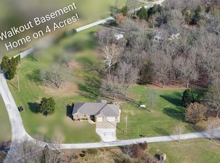 332 Mint Ln, Ozark, MO 65721