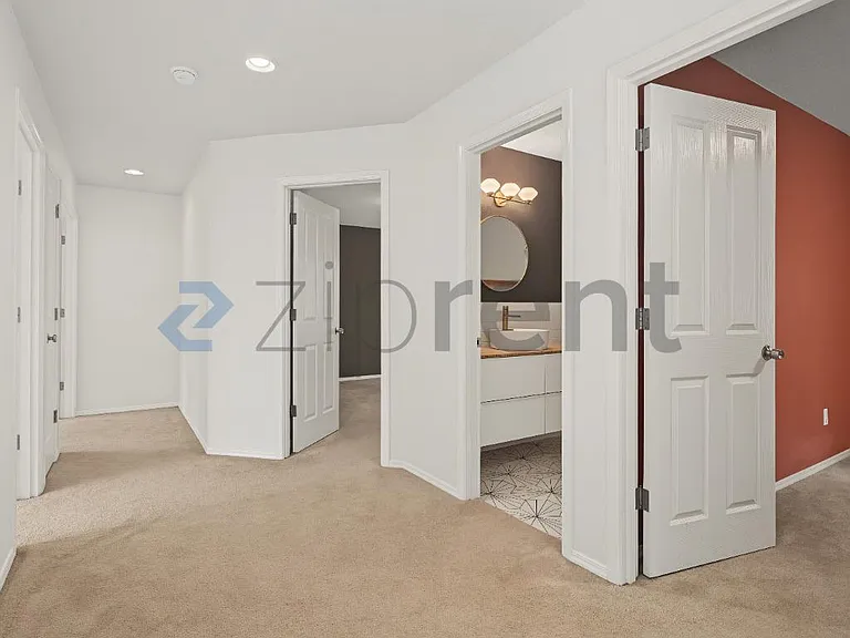 18052 SW Loxley Dr — Photo 22