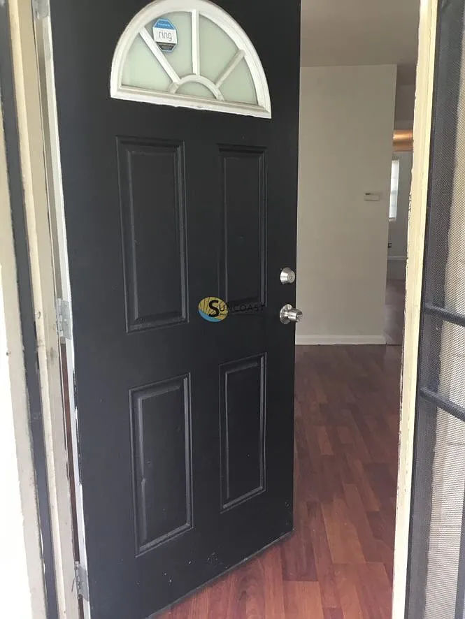 Coming Soon! Charming 3 Bed | 1 Bath Home in Jax! — Photo 3