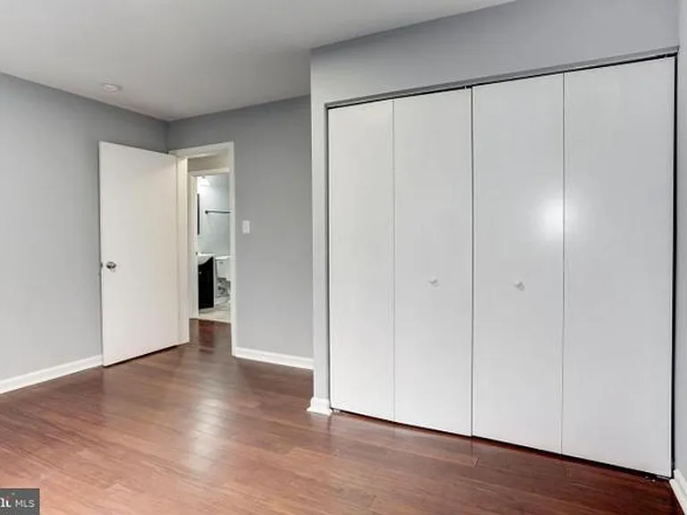 5755 Southern Ave — Photo 13