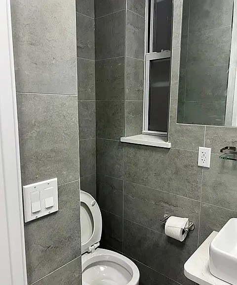 56 Elizabeth St #16 — Photo 9