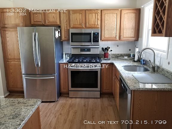 3rd image of 13302 Magellan Ave