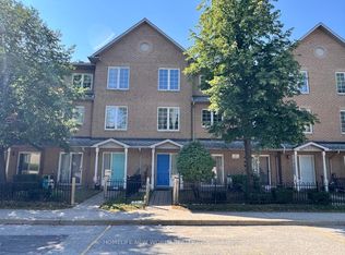21 Saint Moritz Way #12, Markham, ON L3R4G4