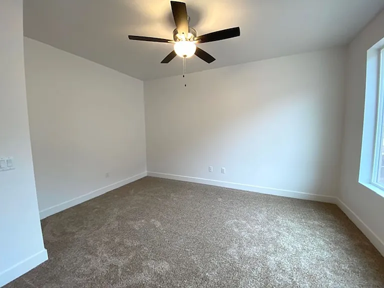 438 Stone Mountain Dr #52 — Photo 10