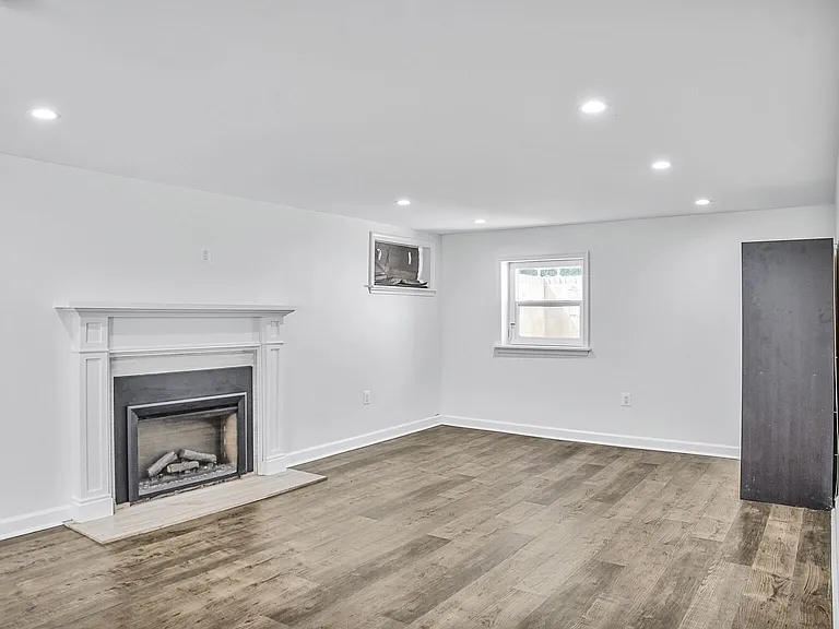 4515 Old Branch Ave — Photo 16