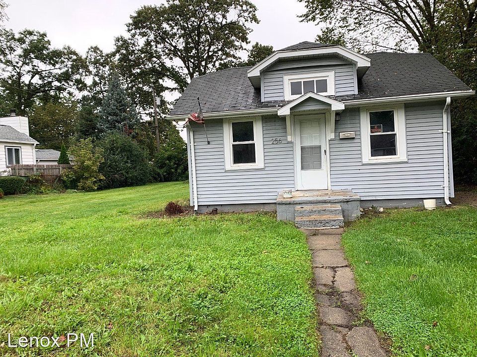1st image of 256 Dellwood Ave