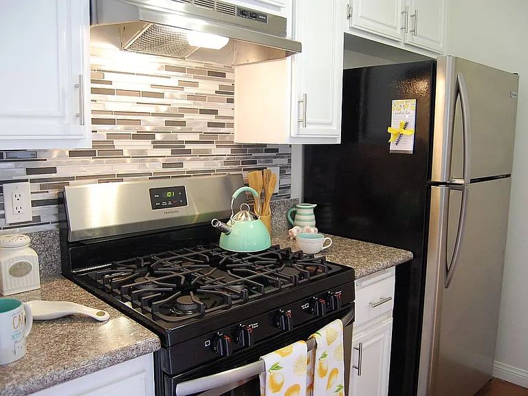 4303 Elm Ave — Photo 12