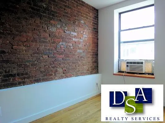 Rented by DSA Realty | media 44