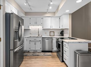 10805 Pine Mills Rd, Fort Wayne, IN 46845