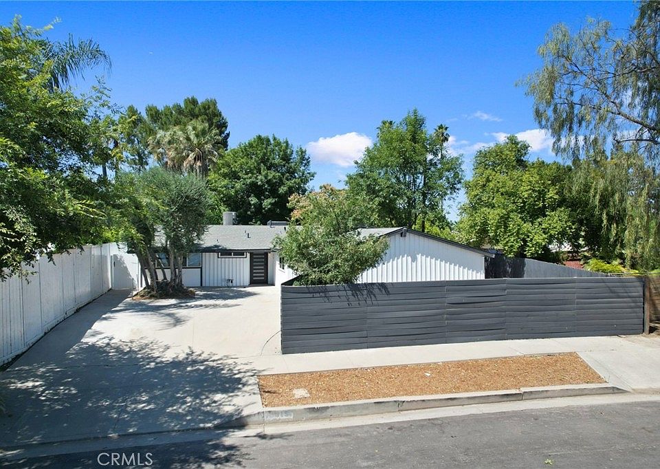 1st image of 19815 Delano St