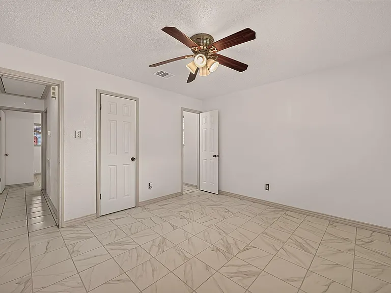 5206 Olana Dr — Photo 21