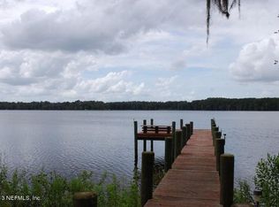 302 Redwater Lake Rd, Hawthorne, FL 32640