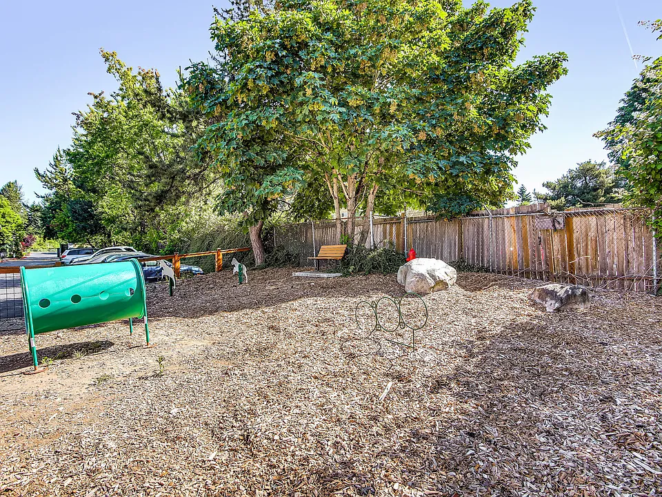 Irwin Park apartments community photo