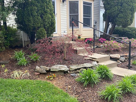 2nd image of 1579 Saint Lawrence Ct