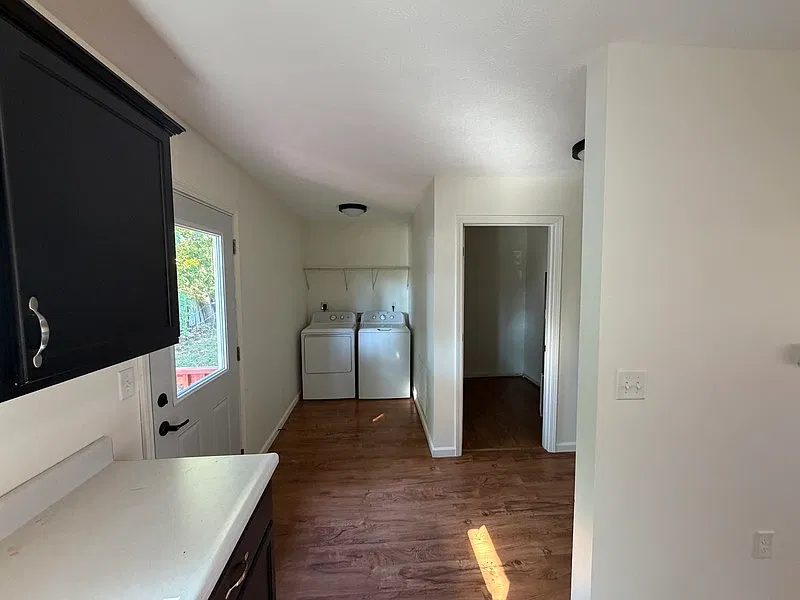 2 bed, 1.0 bath, 950 sqft, $1,400 — Photo 4