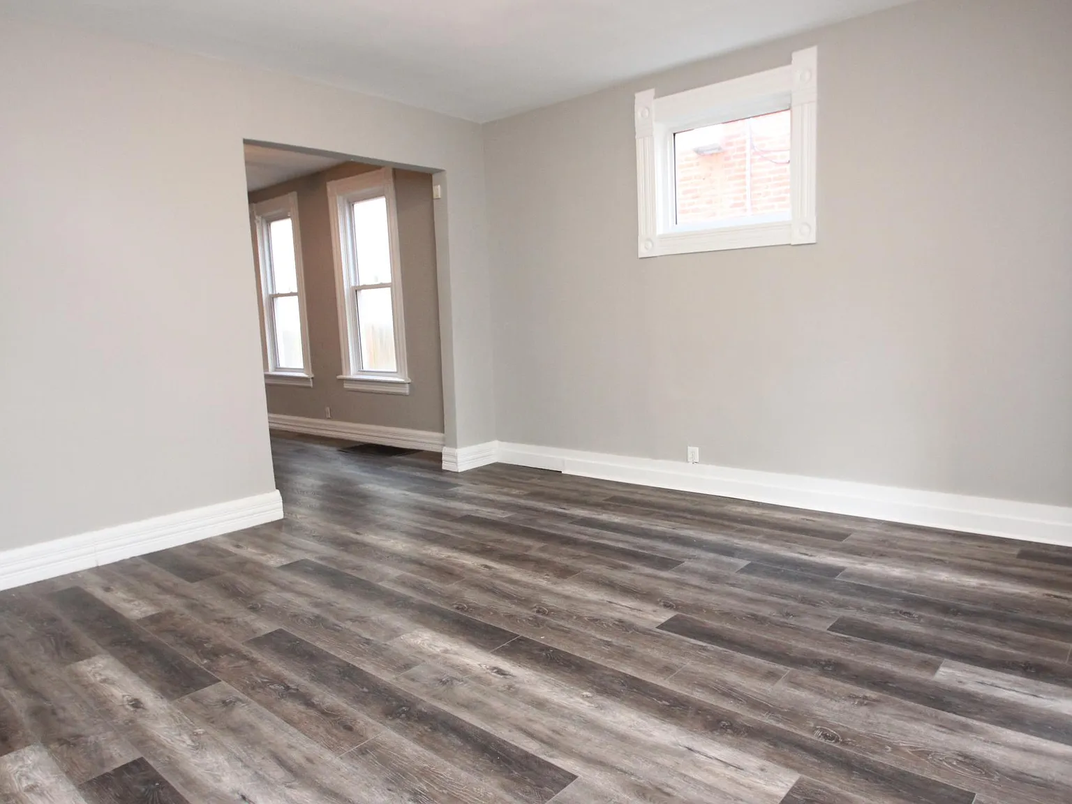 2 bed, 1010 sqft, $1,695 — Photo 2
